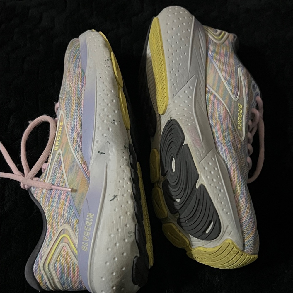 Brooks Women's Pastel Athletic Shoes glycerin 21 - Picture 3 of 7